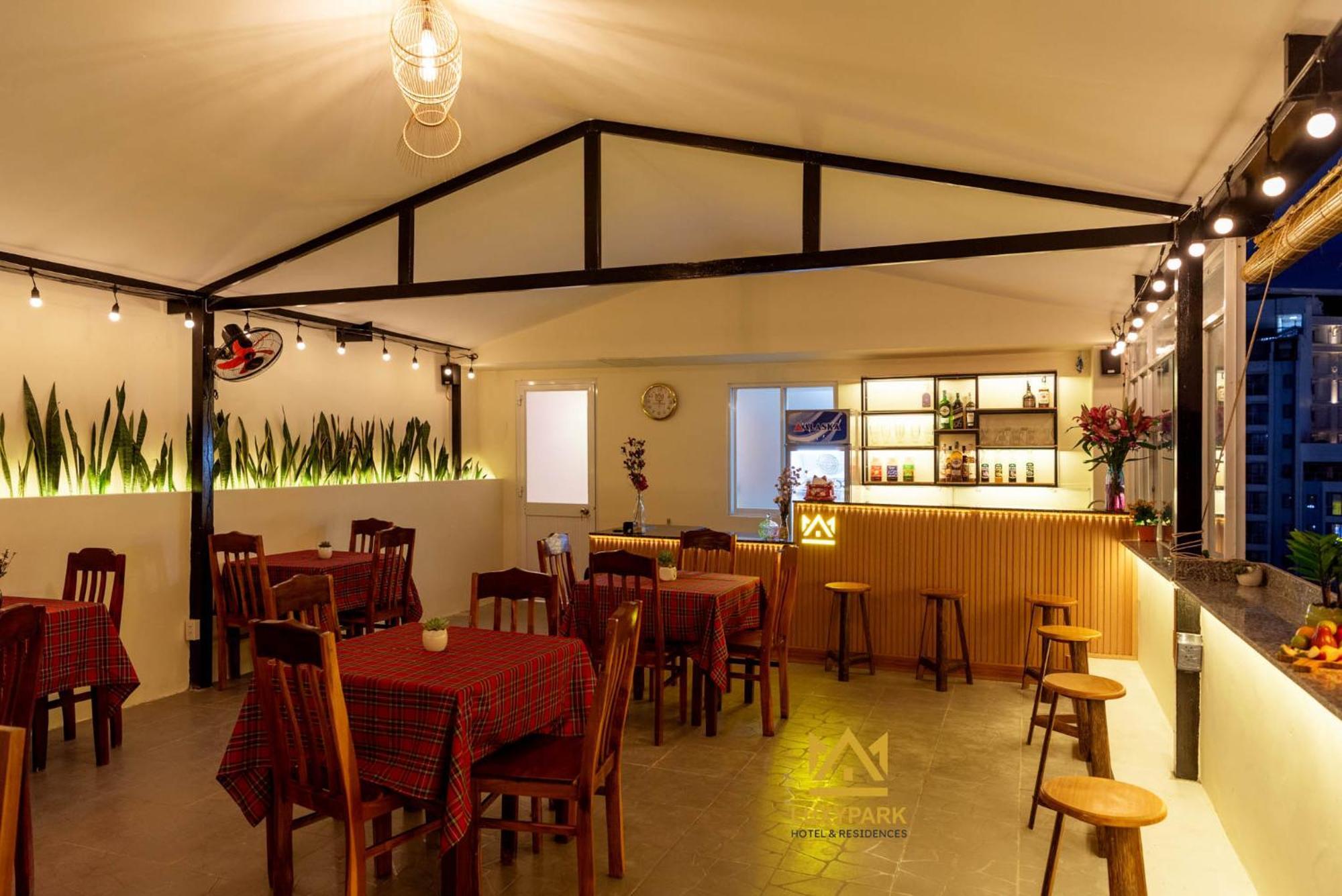 Luxy Park Hotel - Phu Quoc Centre Eksteriør bilde