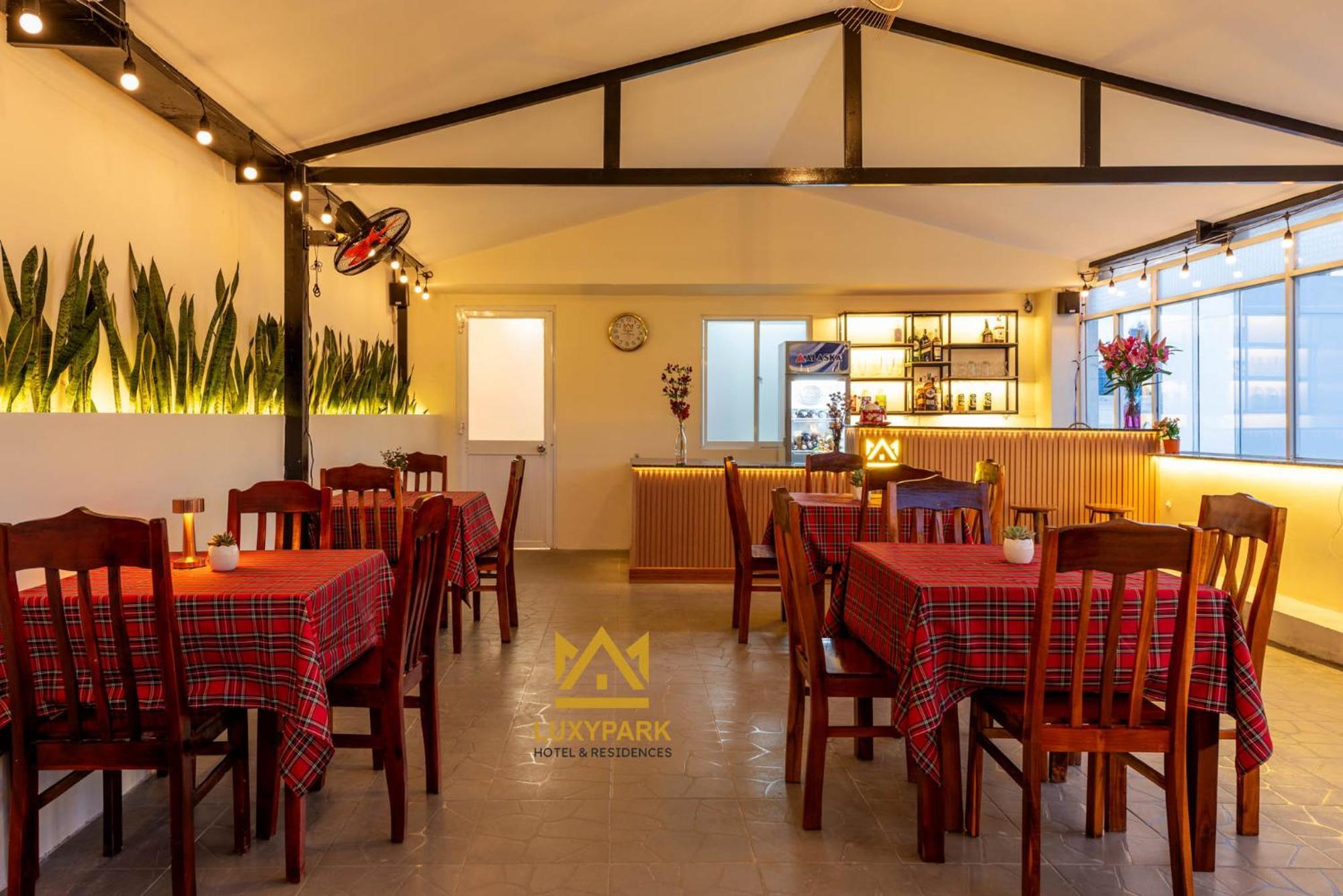 Luxy Park Hotel - Phu Quoc Centre Eksteriør bilde